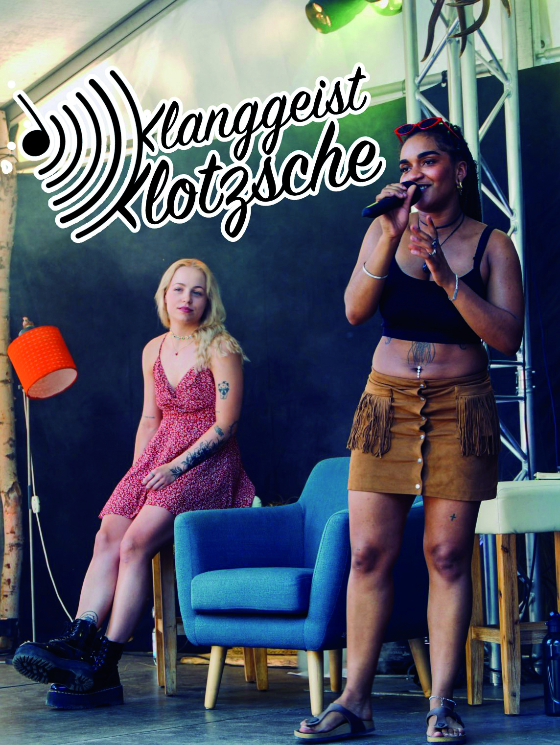 Zwei Sängerinnen zur Gesangstalente-Begegnung